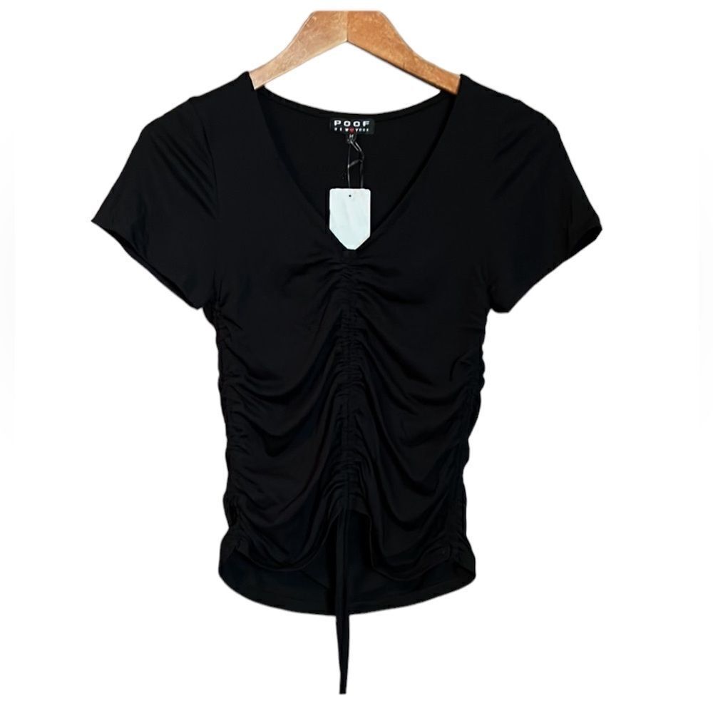 NWT! Black poof New York short sleeve top